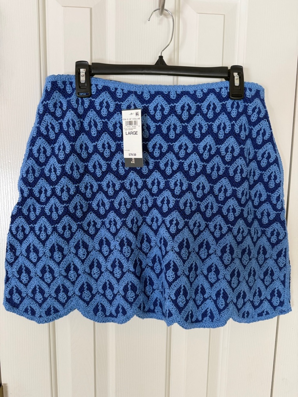 ON 34th Sz Large Crochet Two-Tone Blue Skater Skirt - Large
